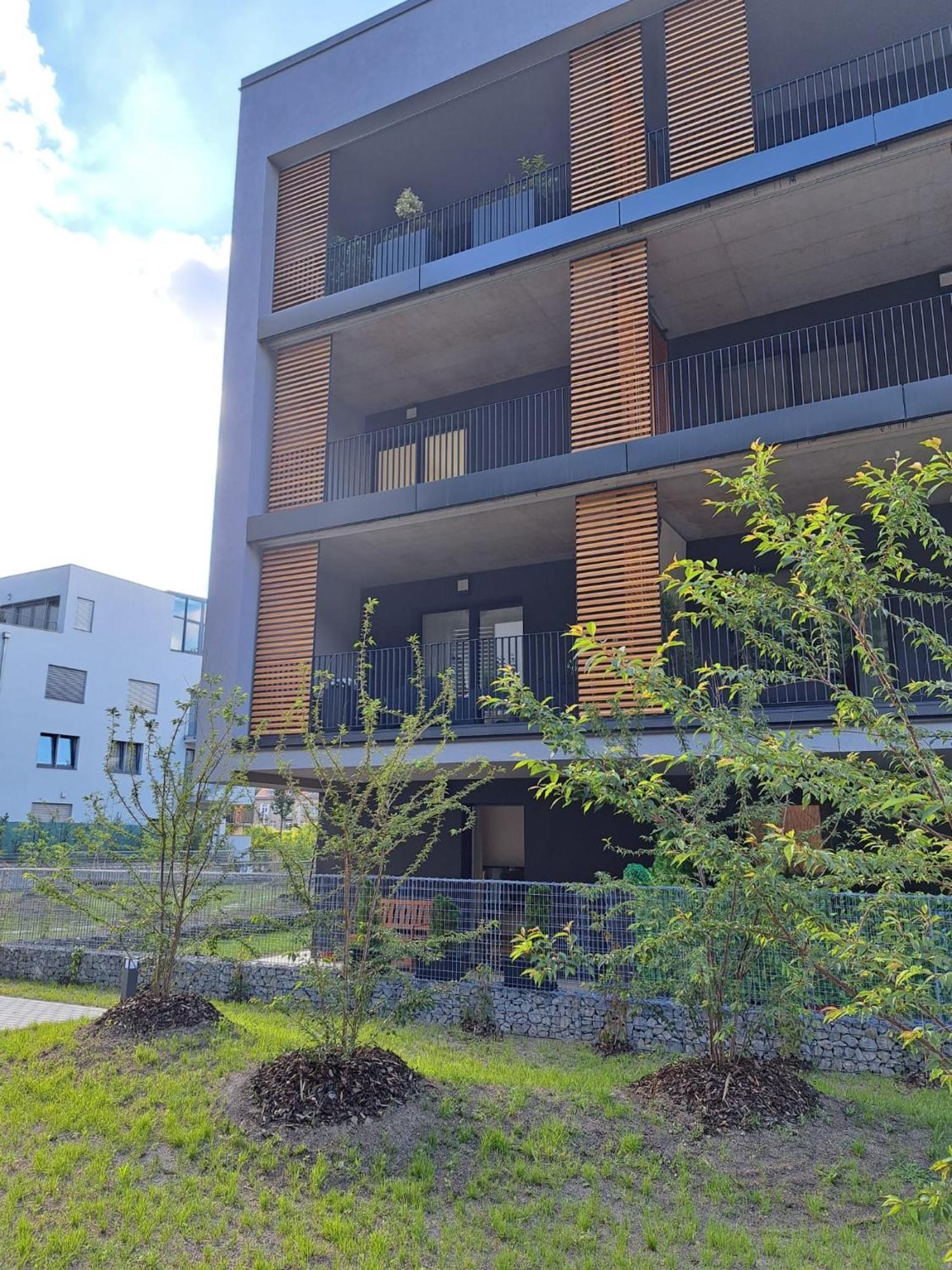 Apartman S Terasou, V Novostavbe Praga Exterior foto